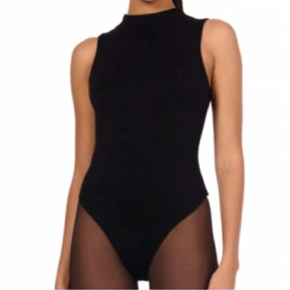 Naked Wardrobe Sculpt black velvet high neck bodysuit turtleneck size Small